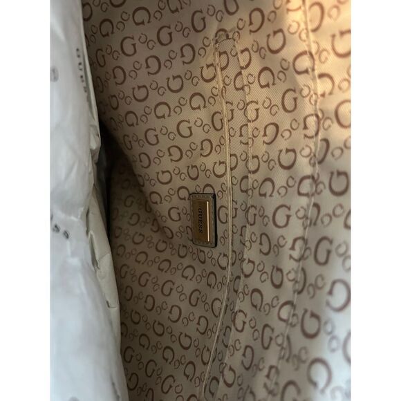 GUESS Melrose Ave Taupe Embossed Logo Tote Bag Handbag Purse Designer Fashion - Picture 6 of 8